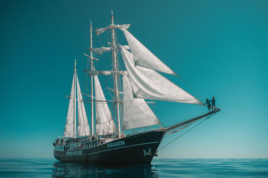 Le Kraken navigue en haute mer