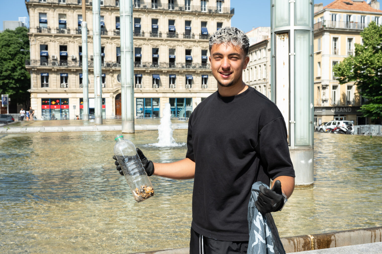 Mégothon avec Inoxtag : plus d'un million de mégots récoltés