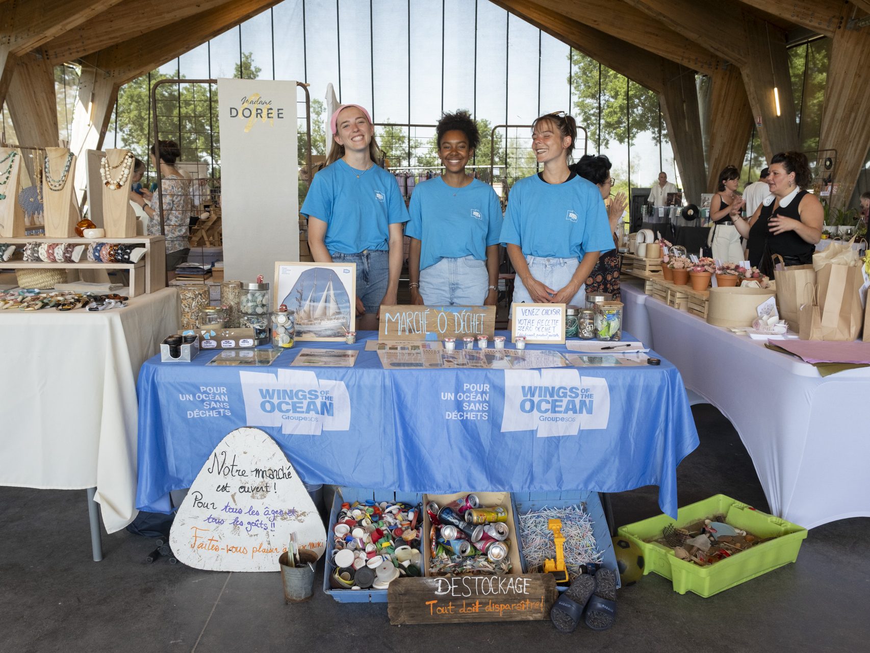 Stand de sensibilisation à Happyla à Pyla-sur-Mer